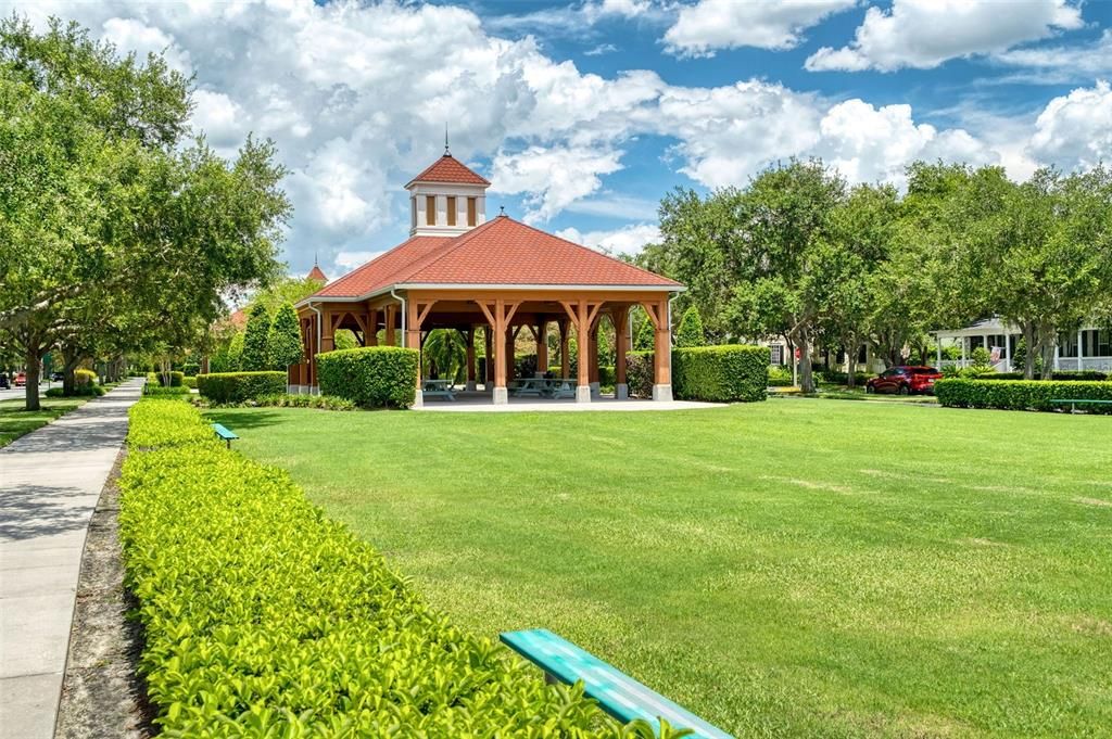 En Venta: $1,090,000 (5 camas, 4 baños, 3418 Pies cuadrados)