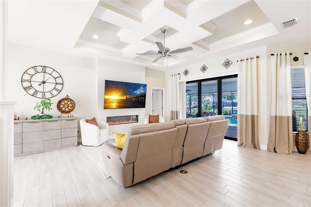 For Sale: $740,000 (3 beds, 2 baths, 2089 Square Feet)