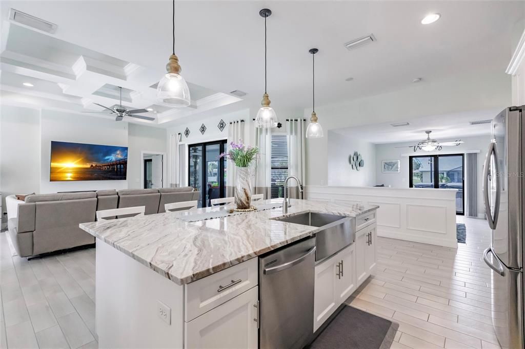 For Sale: $740,000 (3 beds, 2 baths, 2089 Square Feet)