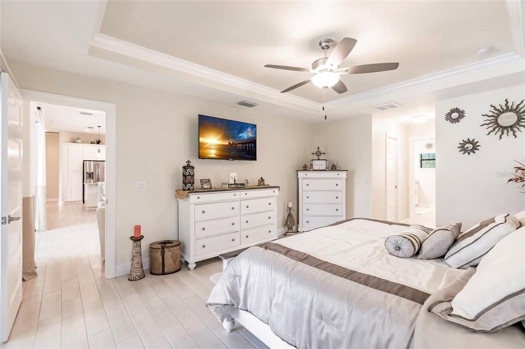 For Sale: $740,000 (3 beds, 2 baths, 2089 Square Feet)