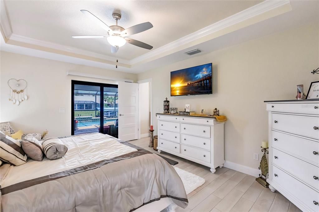 For Sale: $740,000 (3 beds, 2 baths, 2089 Square Feet)