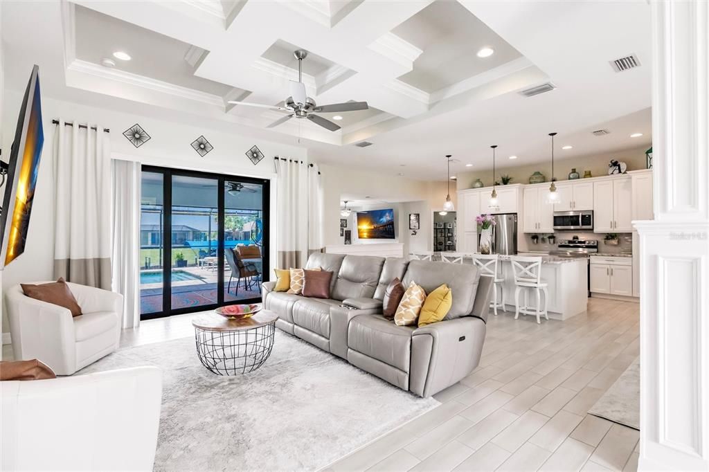 For Sale: $740,000 (3 beds, 2 baths, 2089 Square Feet)