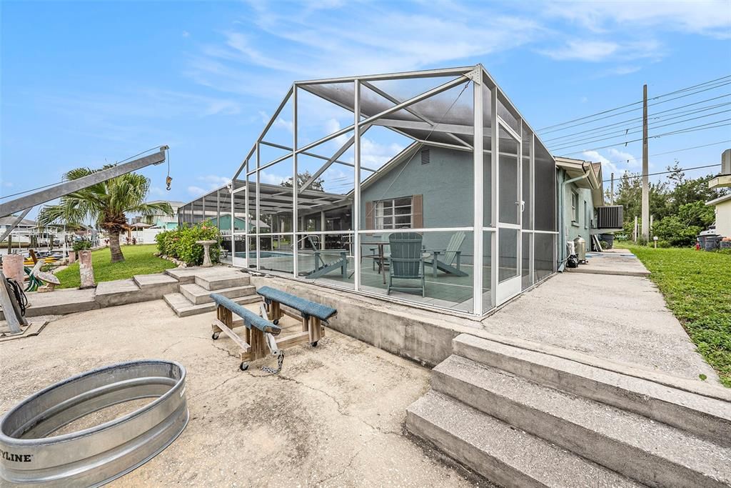 Activo con contrato: $375,000 (3 camas, 2 baños, 1560 Pies cuadrados)