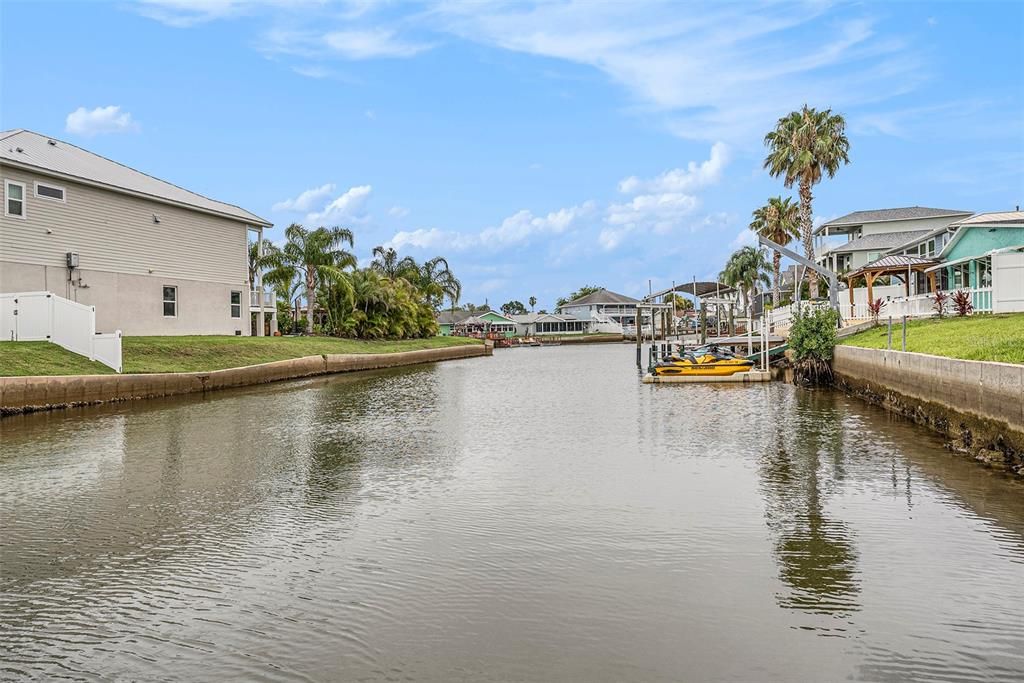 Activo con contrato: $375,000 (3 camas, 2 baños, 1560 Pies cuadrados)