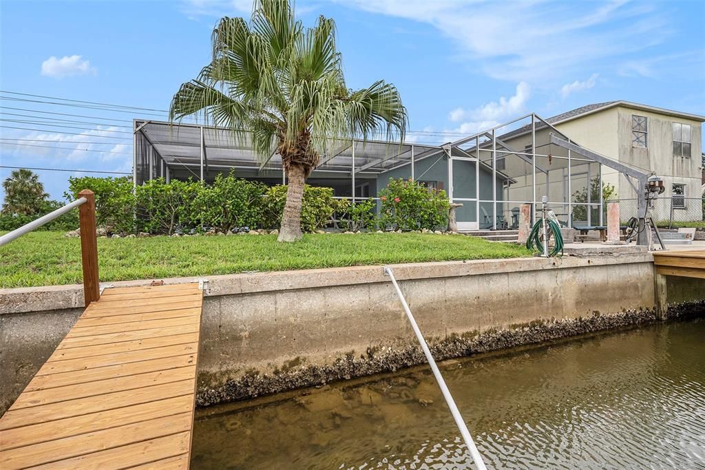 Activo con contrato: $375,000 (3 camas, 2 baños, 1560 Pies cuadrados)