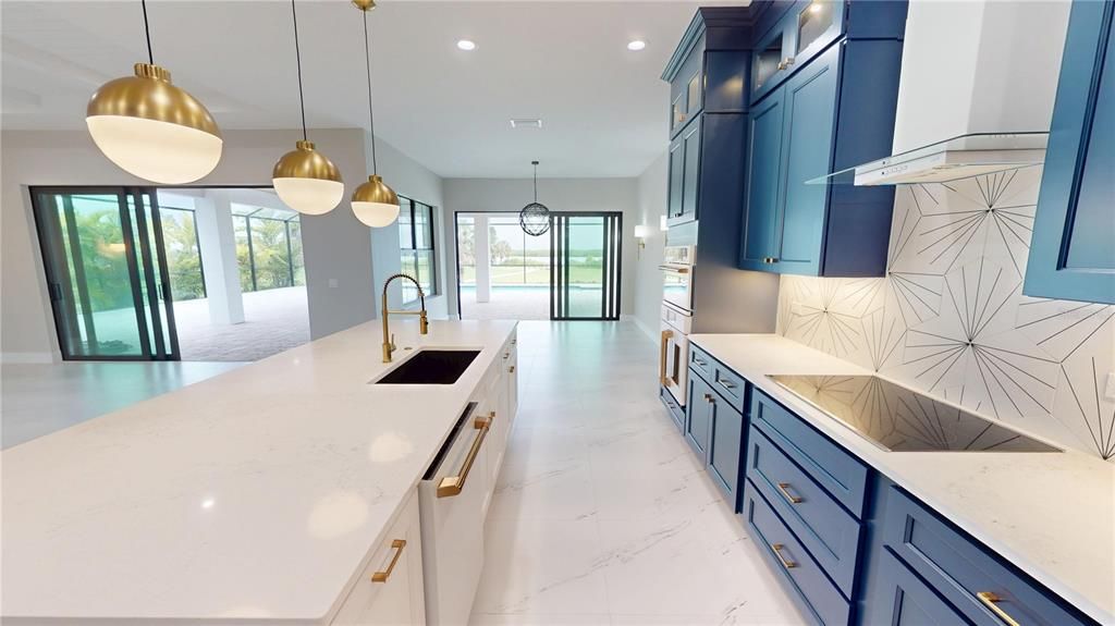 En Venta: $1,530,000 (4 camas, 3 baños, 2850 Pies cuadrados)