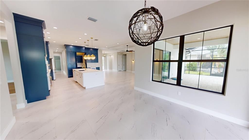 En Venta: $1,530,000 (4 camas, 3 baños, 2850 Pies cuadrados)