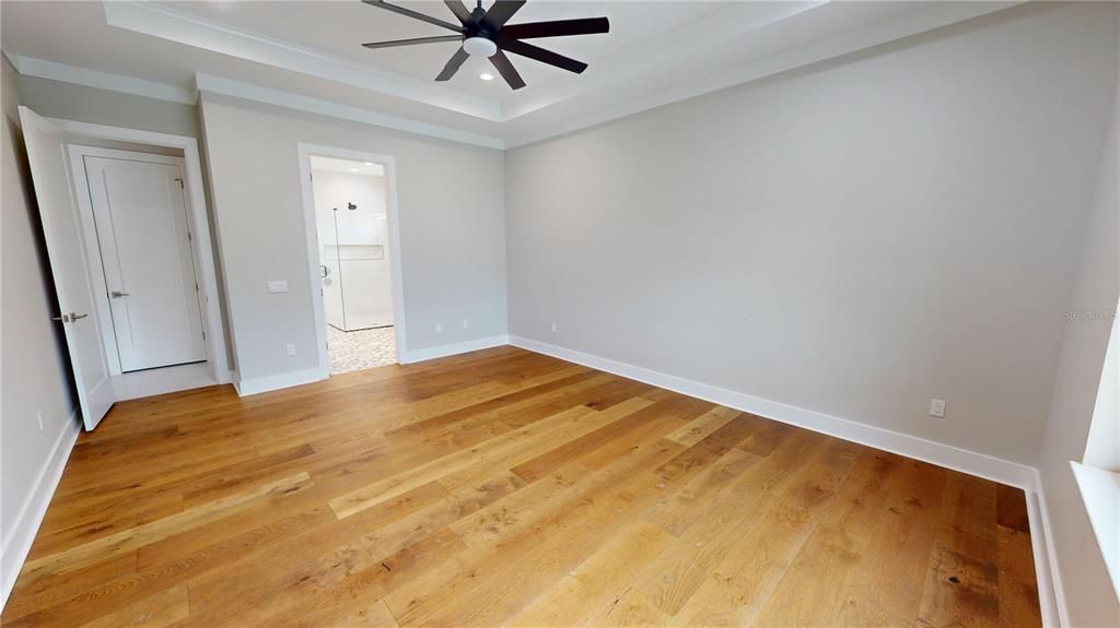 En Venta: $1,530,000 (4 camas, 3 baños, 2850 Pies cuadrados)