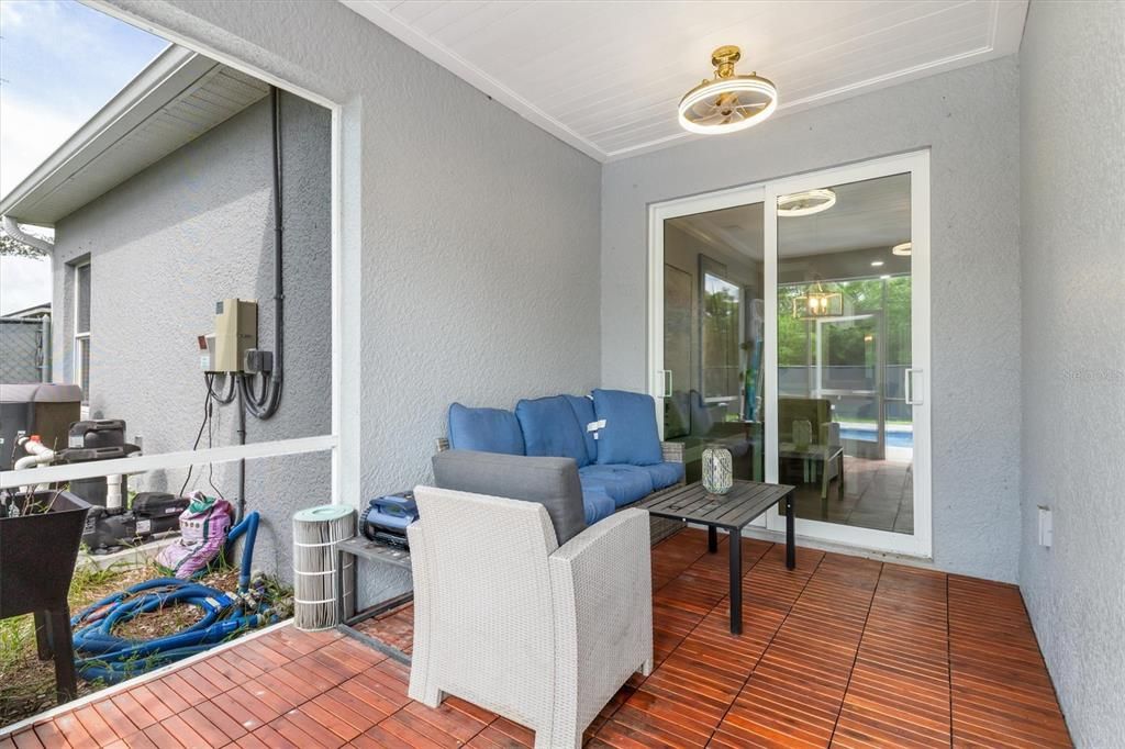 Activo con contrato: $375,000 (3 camas, 3 baños, 2522 Pies cuadrados)