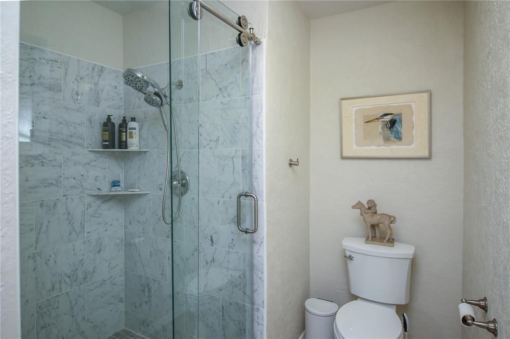 For Sale: $775,000 (3 beds, 2 baths, 1992 Square Feet)