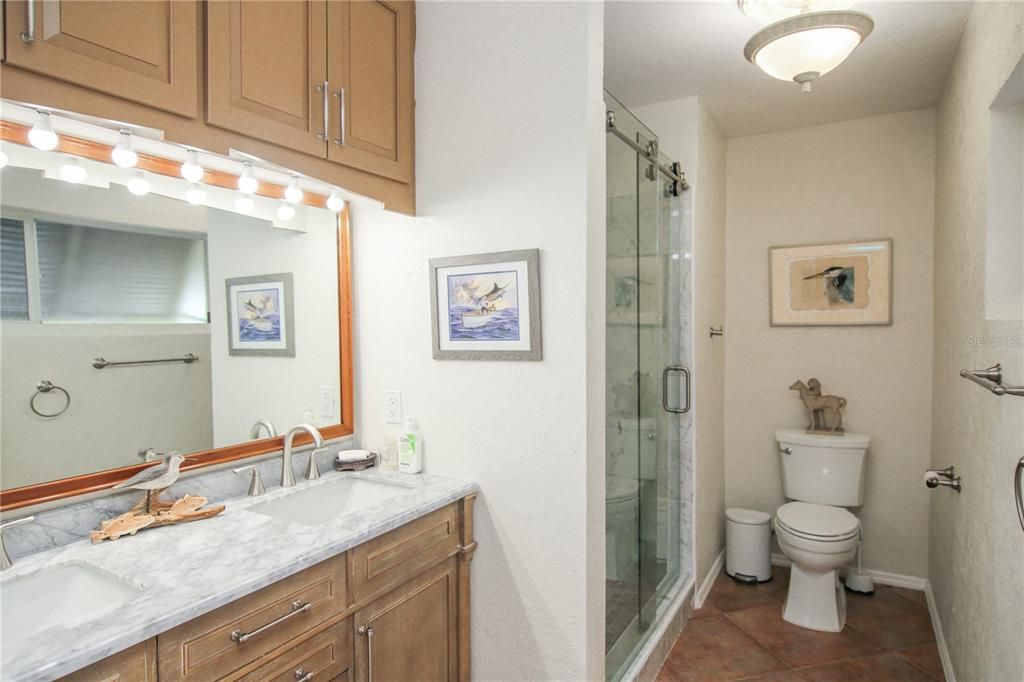 For Sale: $775,000 (3 beds, 2 baths, 1992 Square Feet)