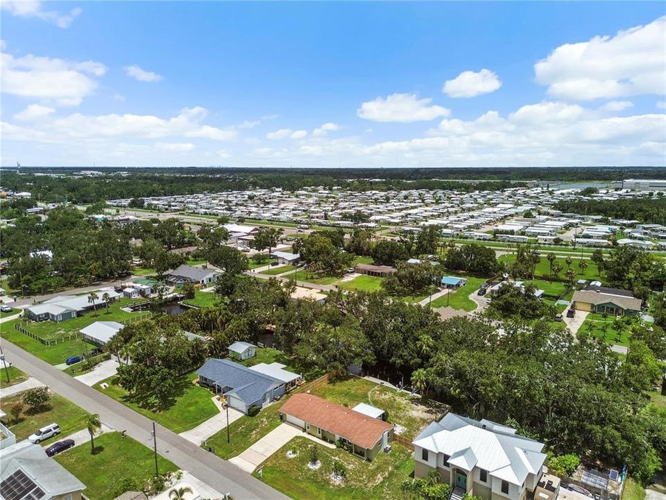 出租: $3,000 (2 贝兹, 2 浴室, 1210 平方英尺)