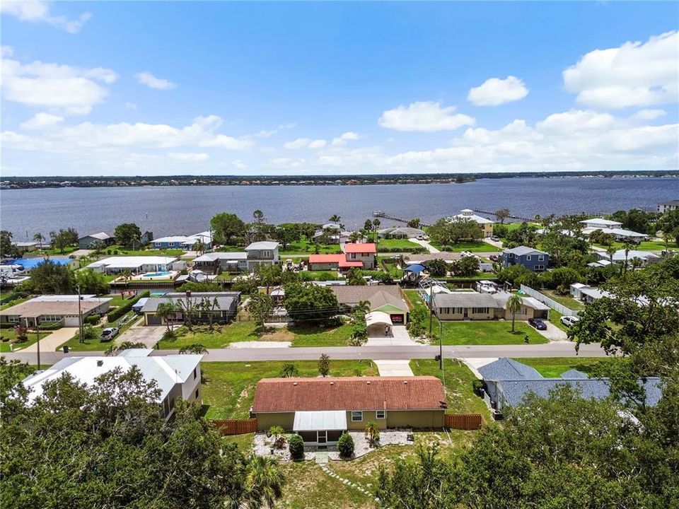 出租: $3,000 (2 贝兹, 2 浴室, 1210 平方英尺)