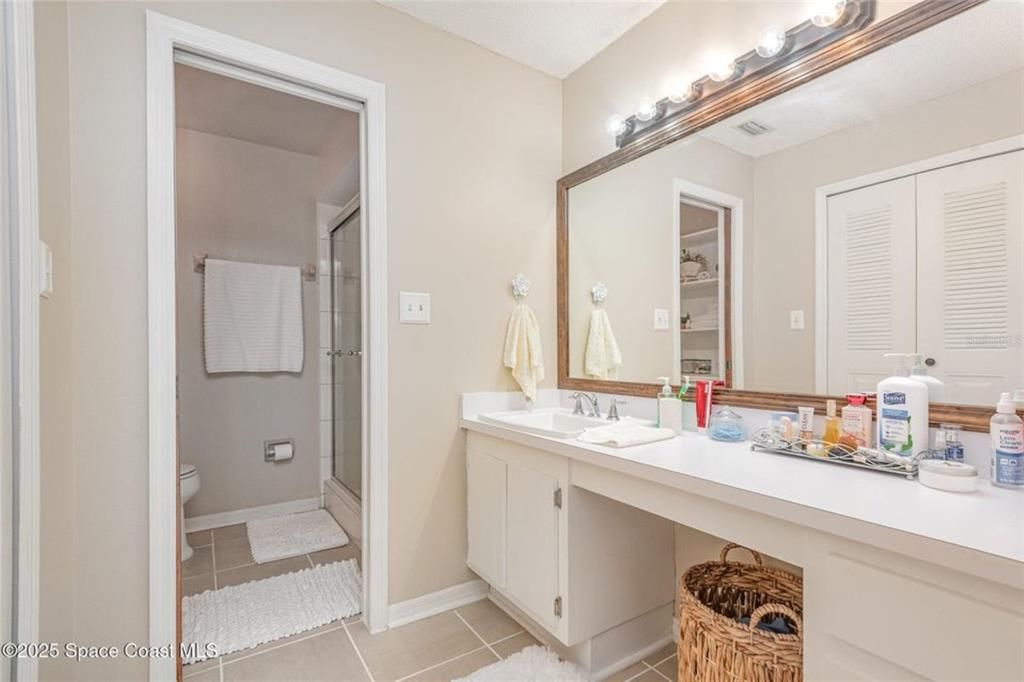 For Sale: $164,000 (2 beds, 2 baths, 1134 Square Feet)