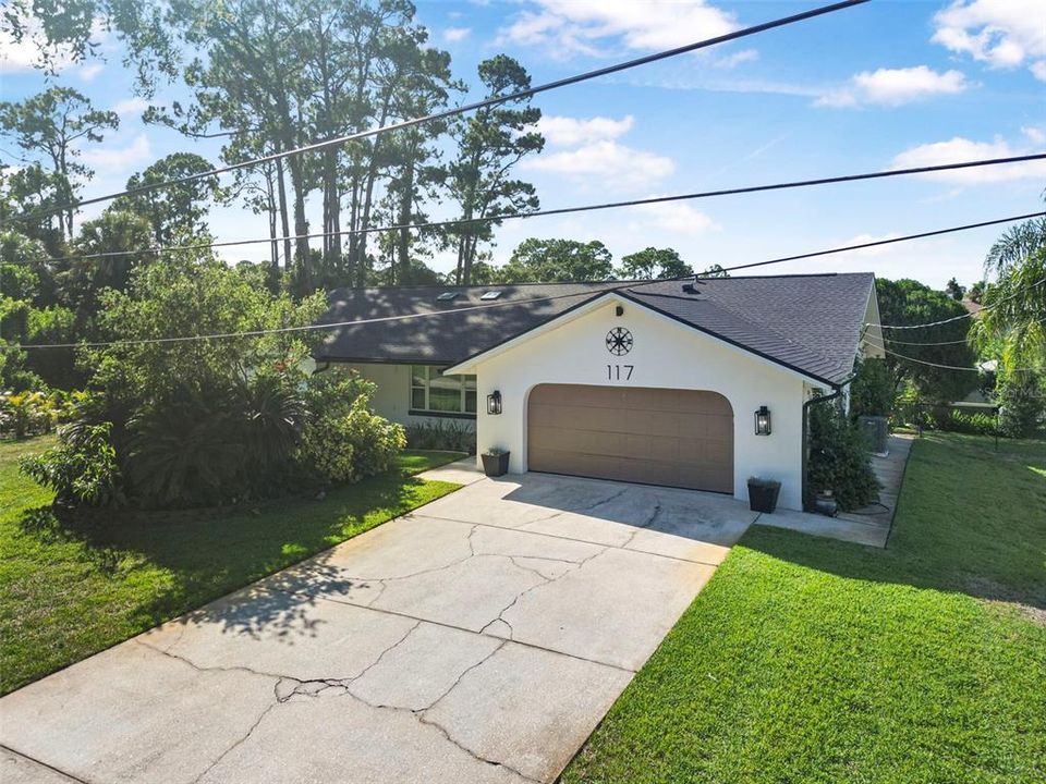 En Venta: $699,000 (3 camas, 2 baños, 1735 Pies cuadrados)