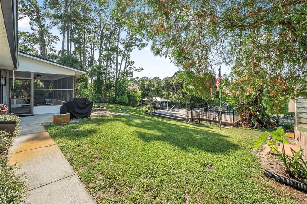 En Venta: $699,000 (3 camas, 2 baños, 1735 Pies cuadrados)