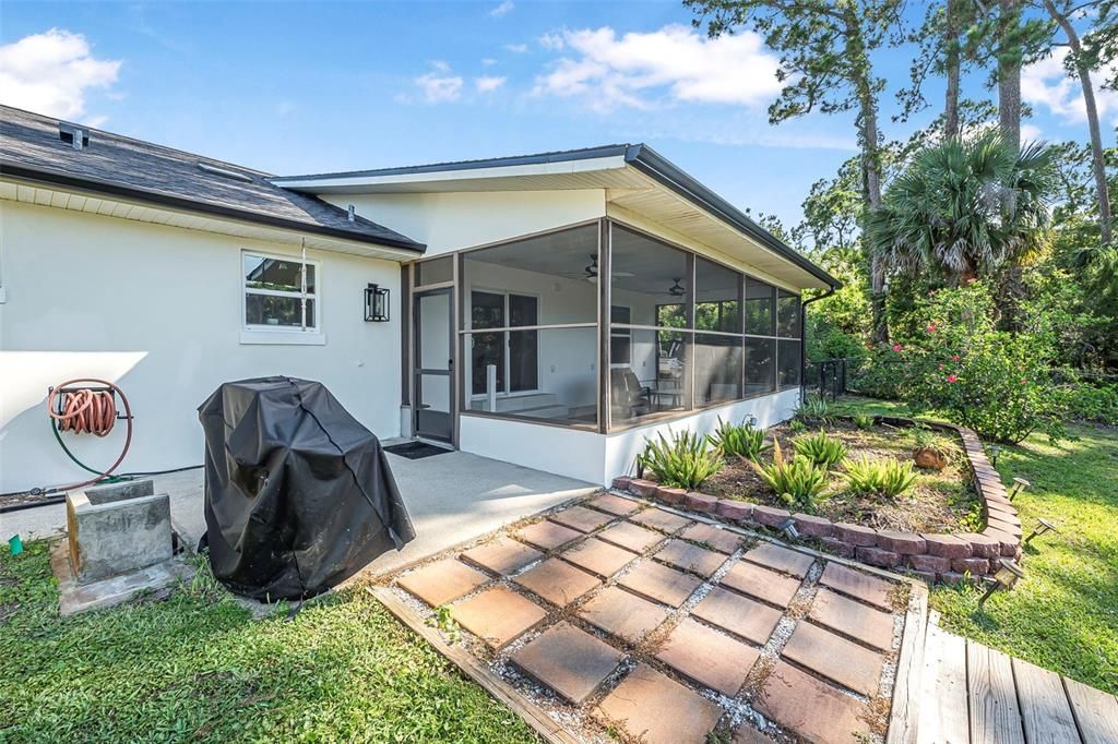 En Venta: $699,000 (3 camas, 2 baños, 1735 Pies cuadrados)