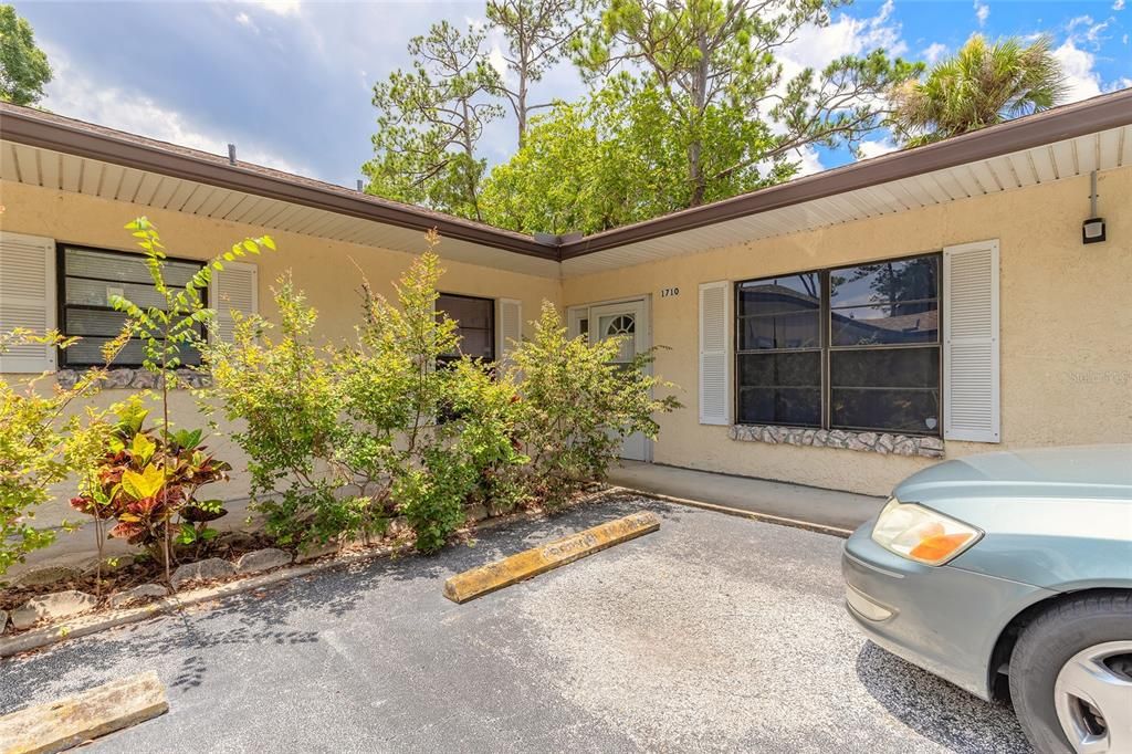 For Sale: $119,900 (2 beds, 1 baths, 1020 Square Feet)