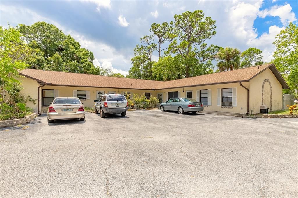 For Sale: $119,900 (2 beds, 1 baths, 1020 Square Feet)