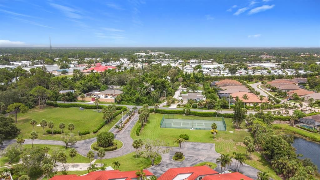 For Sale: $449,900 (2 beds, 2 baths, 1574 Square Feet)