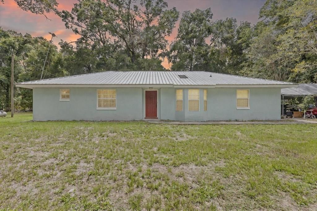 最近售出: $339,000 (3 贝兹, 2 浴室, 1558 平方英尺)