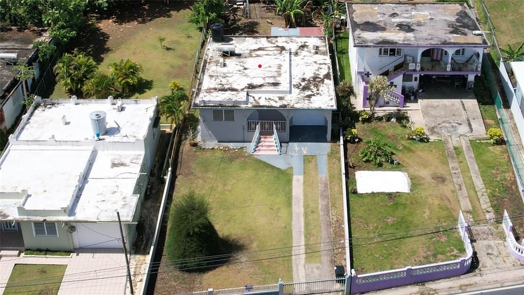 Recently Sold: $235,000 (3 beds, 2 baths, 978 Square Feet)