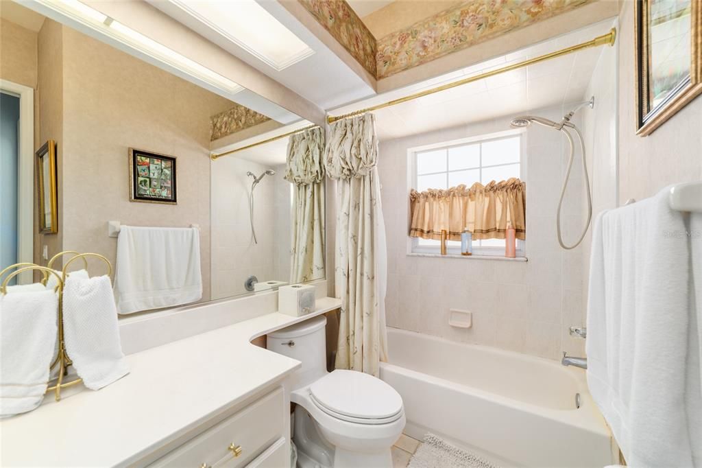 待售: $629,000 (4 贝兹, 3 浴室, 3309 平方英尺)