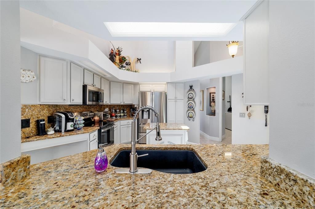 待售: $629,000 (4 贝兹, 3 浴室, 3309 平方英尺)