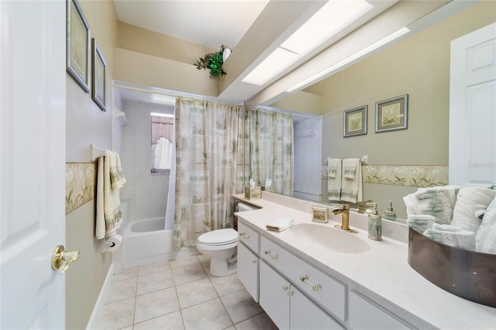 待售: $629,000 (4 贝兹, 3 浴室, 3309 平方英尺)