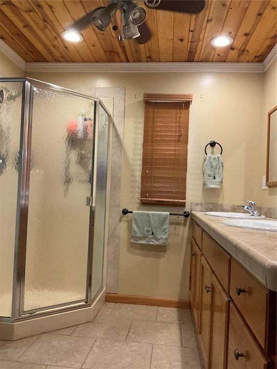 En Venta: $344,000 (2 camas, 2 baños, 1248 Pies cuadrados)