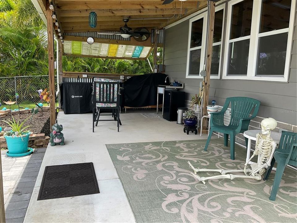 En Venta: $344,000 (2 camas, 2 baños, 1248 Pies cuadrados)