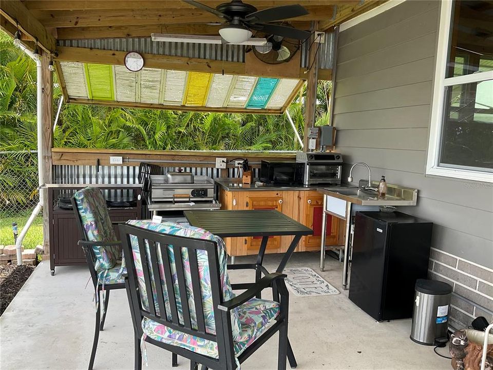 En Venta: $344,000 (2 camas, 2 baños, 1248 Pies cuadrados)