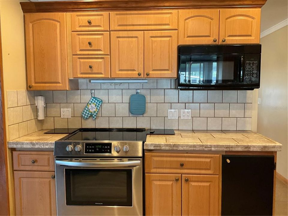 En Venta: $344,000 (2 camas, 2 baños, 1248 Pies cuadrados)