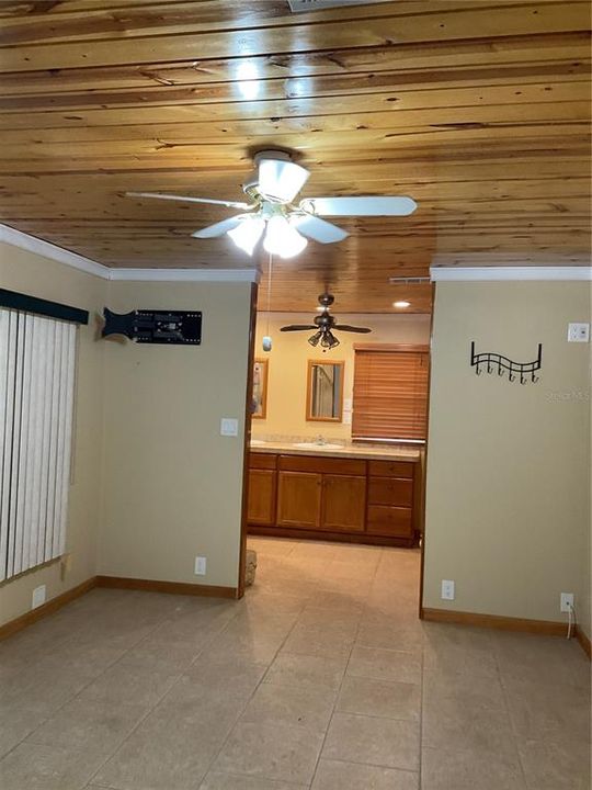 En Venta: $344,000 (2 camas, 2 baños, 1248 Pies cuadrados)