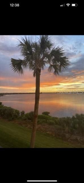 В аренду: $2,300 (2 спален, 2 ванн, 1121 Квадратных фут)