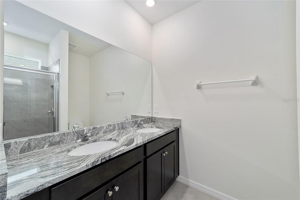 Active With Contract: $2,300 (3 beds, 2 baths, 1515 Square Feet)