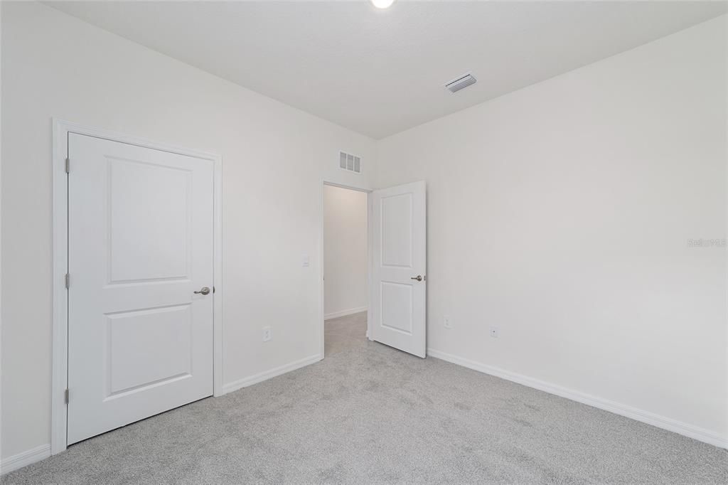 Active With Contract: $2,300 (3 beds, 2 baths, 1515 Square Feet)