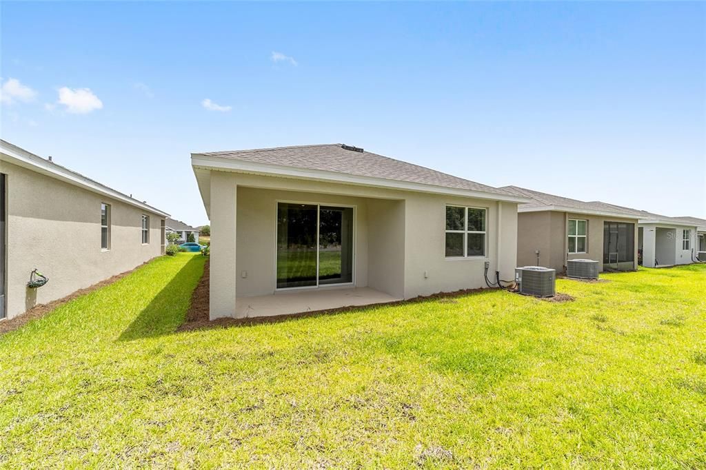 Active With Contract: $2,300 (3 beds, 2 baths, 1515 Square Feet)