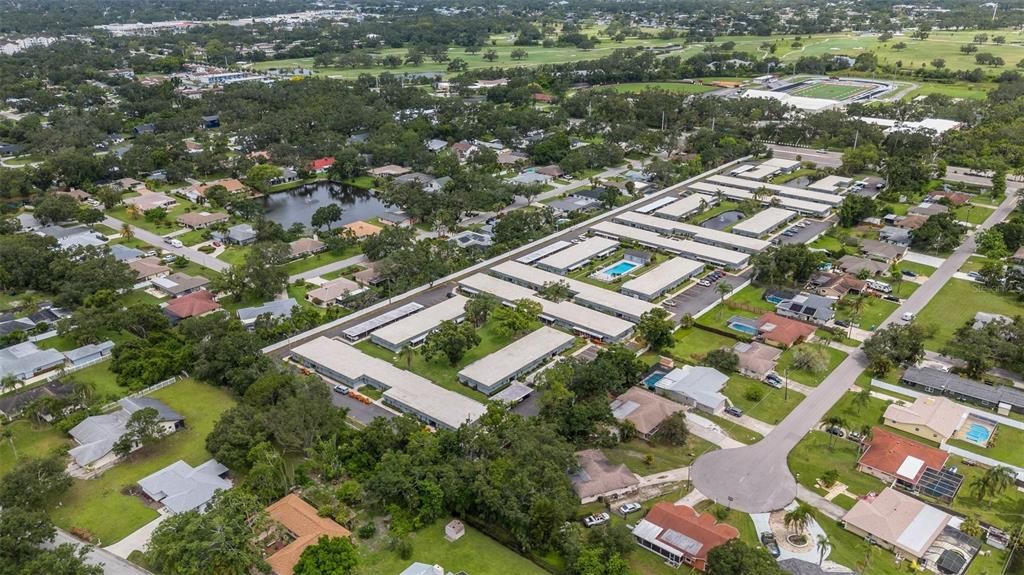 Activo con contrato: $175,000 (2 camas, 2 baños, 1206 Pies cuadrados)