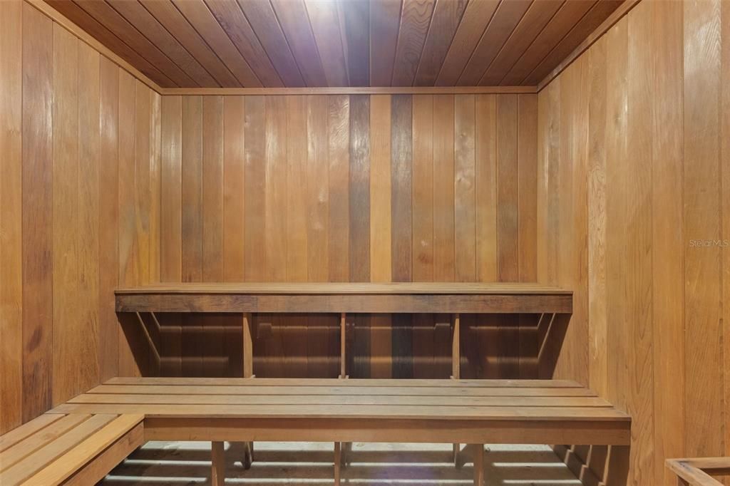 Activo con contrato: $175,000 (2 camas, 2 baños, 1206 Pies cuadrados)