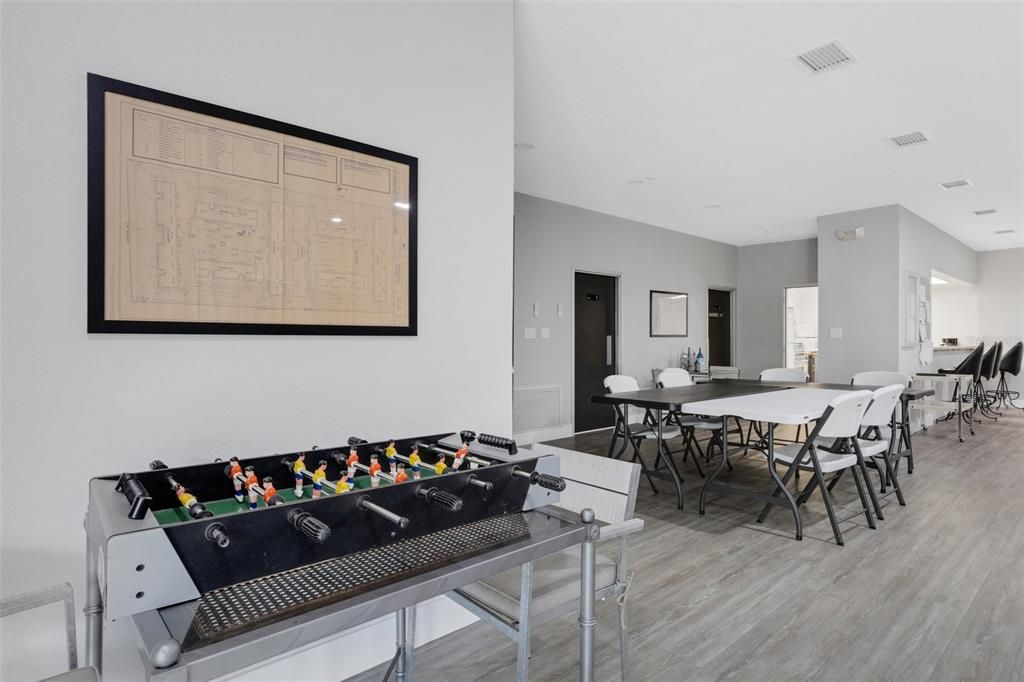 Activo con contrato: $175,000 (2 camas, 2 baños, 1206 Pies cuadrados)