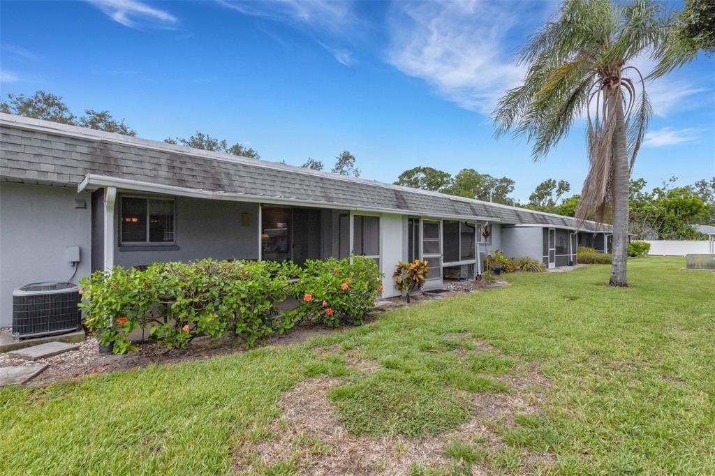 Activo con contrato: $175,000 (2 camas, 2 baños, 1206 Pies cuadrados)