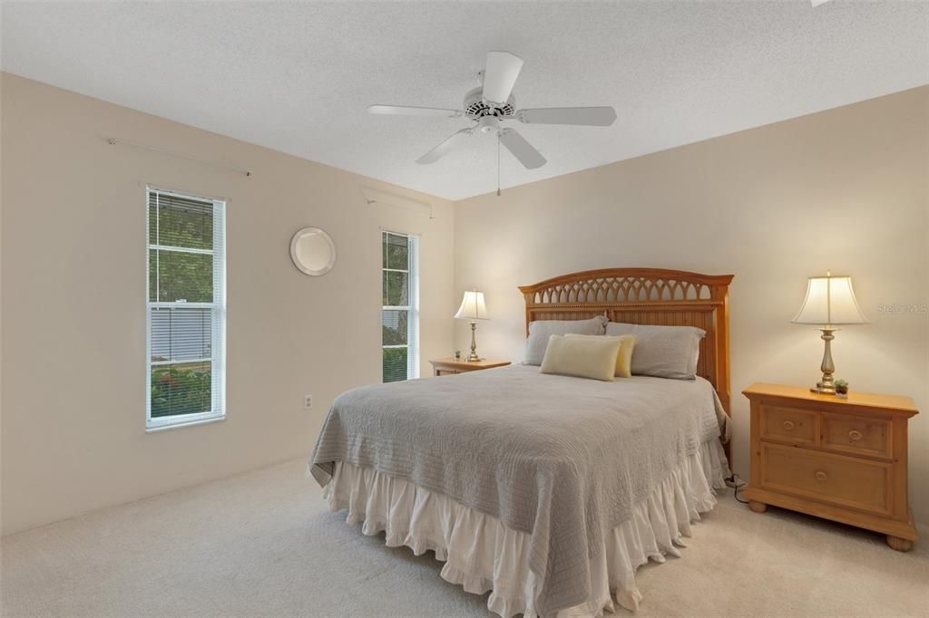 Activo con contrato: $175,000 (2 camas, 2 baños, 1206 Pies cuadrados)