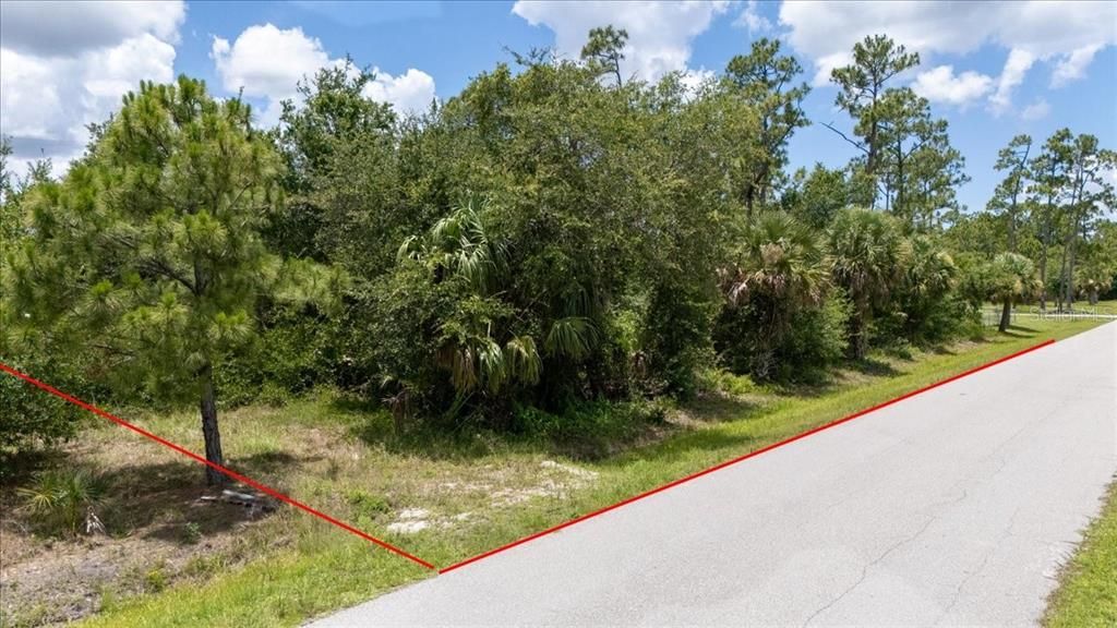 For Sale: $59,900 (0.18 acres)