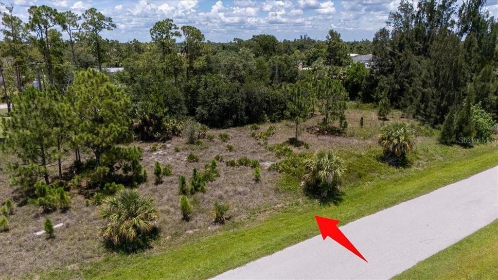 For Sale: $59,900 (0.18 acres)