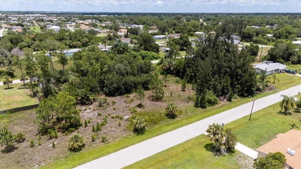 For Sale: $59,900 (0.18 acres)