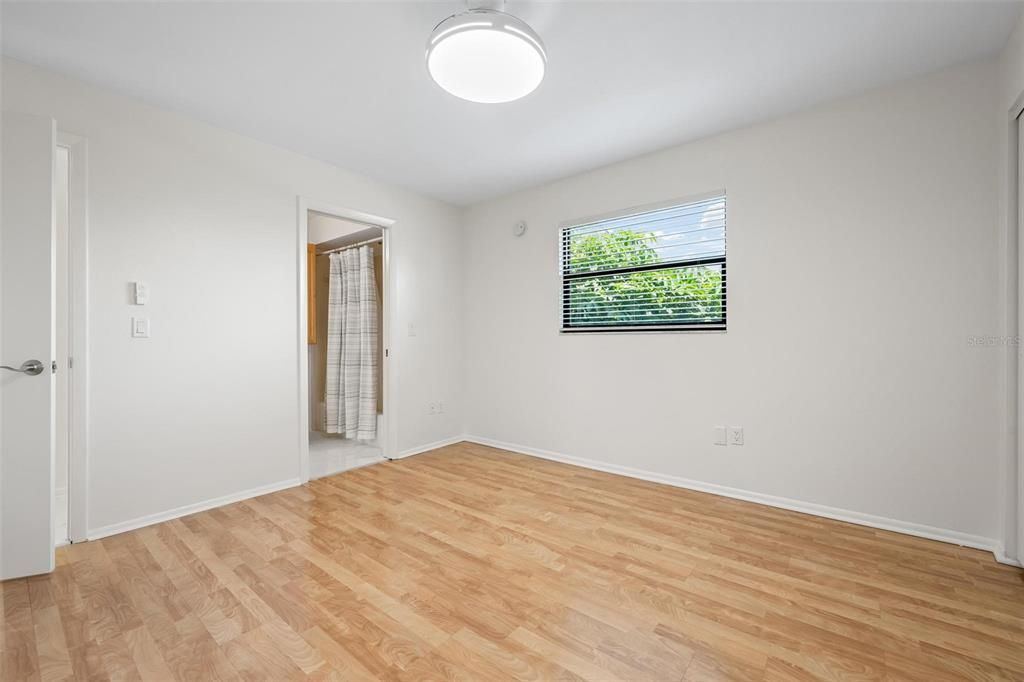 Activo con contrato: $589,000 (2 camas, 2 baños, 1430 Pies cuadrados)