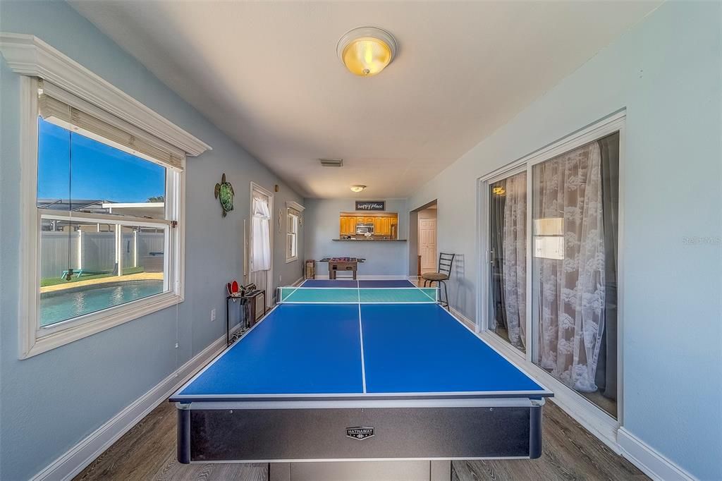 For Rent: $8,000 (3 beds, 2 baths, 2083 Square Feet)