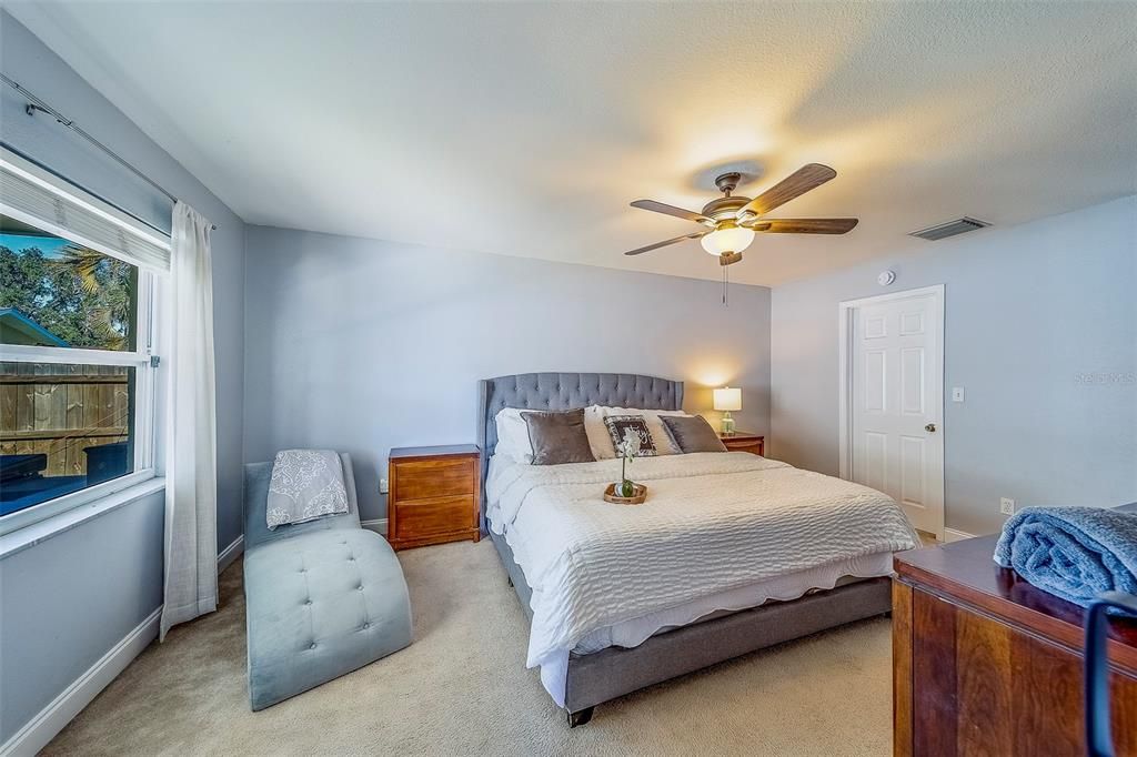 For Rent: $8,000 (3 beds, 2 baths, 2083 Square Feet)