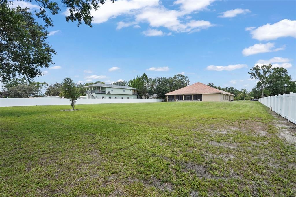 For Sale: $1,075,000 (4 beds, 3 baths, 3167 Square Feet)